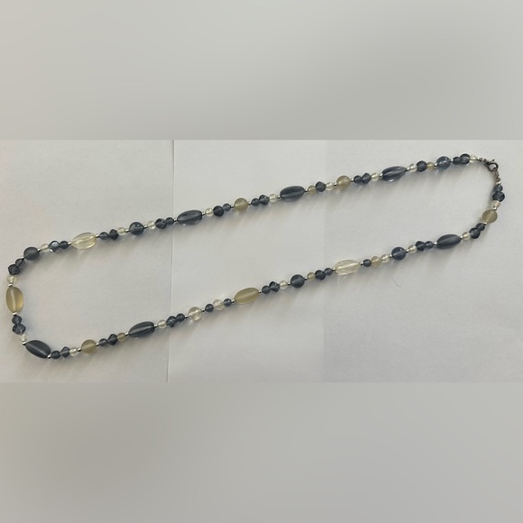Jewelry - Long Beaded Necklace